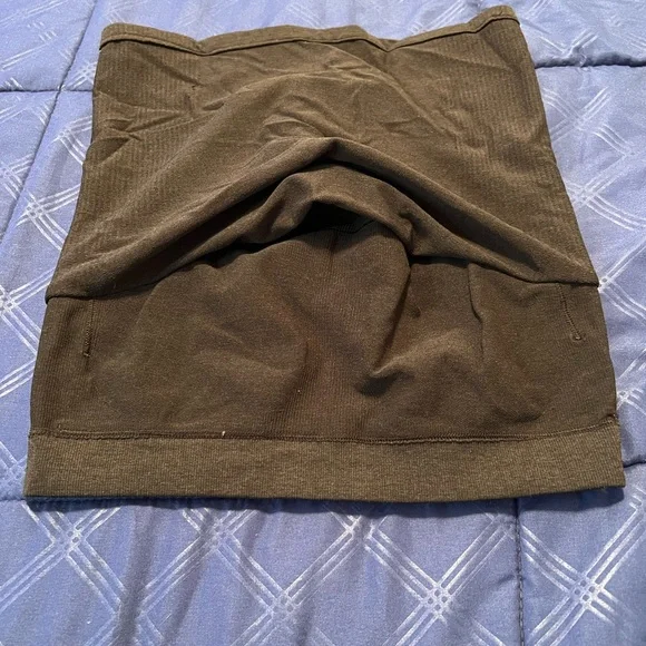 Lululemon Crop Top - Picture 2 of 3